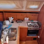 Velero Passionetenerife 船上ホテル *